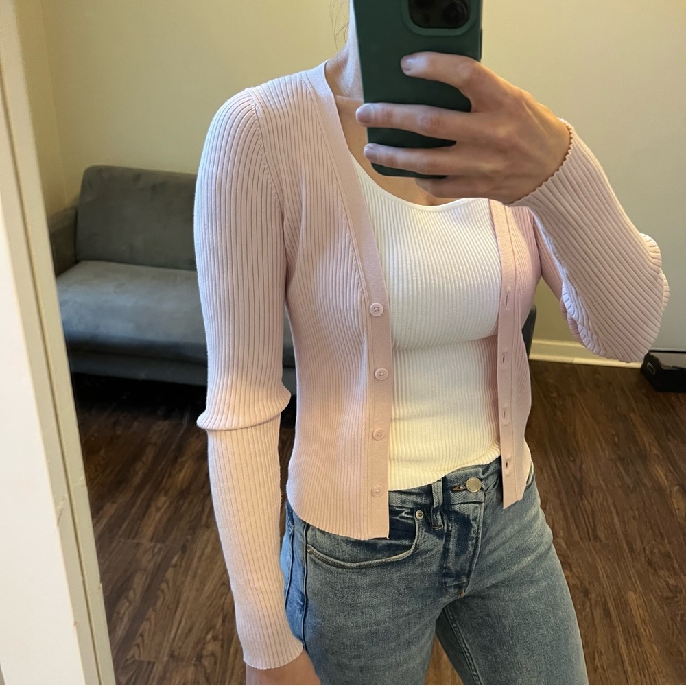 Aritzia Wilfred Adore Cardigan